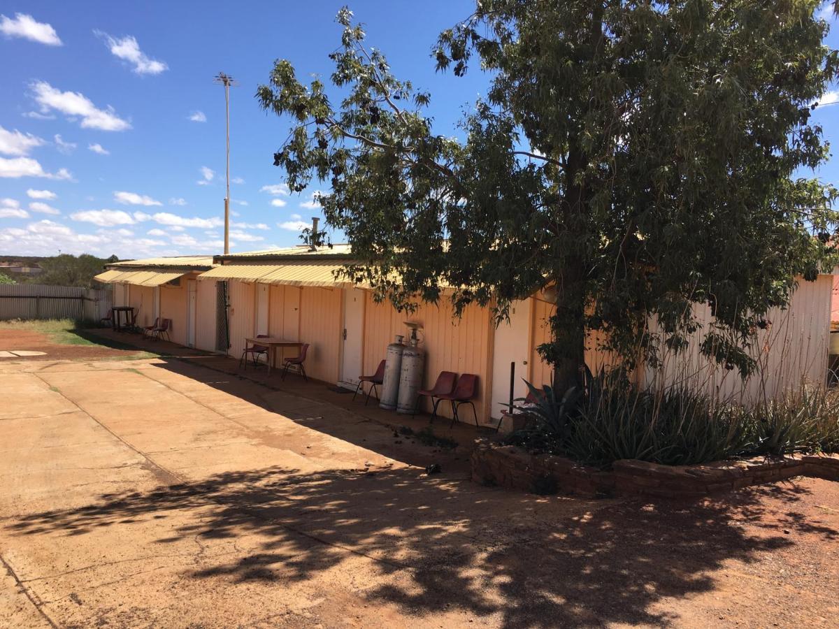 Meekatharra Hotel Exterior photo